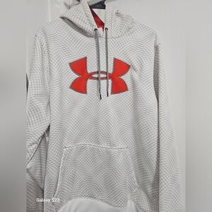 Under Armour Men's Gray and Red Patterned Hoodie